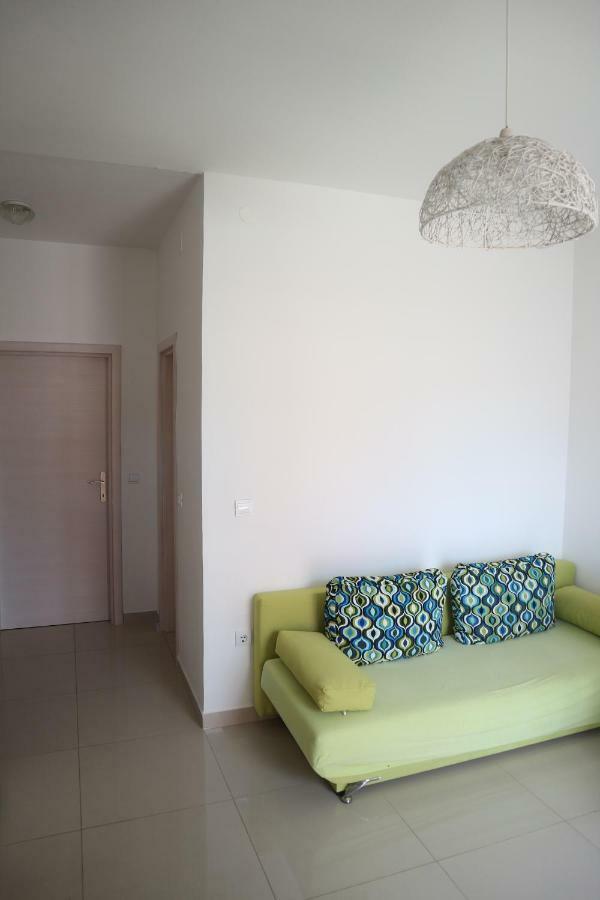 Apartments Keko Primosten Exterior photo